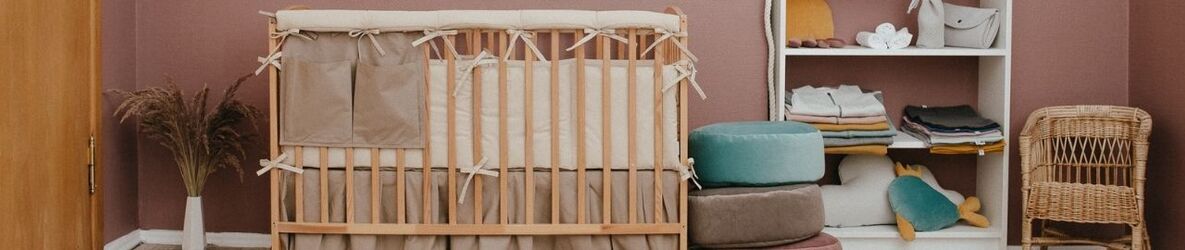 Crib bedding